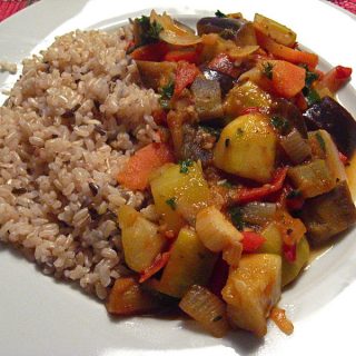 Legumes refogados à indiana