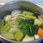 caldo de legumes caseiro fácil de fazer