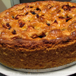 Torta de maçã holandesa típica, a verdadeira torta holandesa. Rica em maçãs, deliciosa, perfeita com um café.