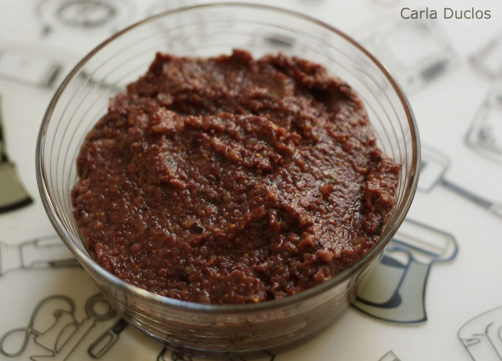 Tapenade de azeitonas pretas e figo seco