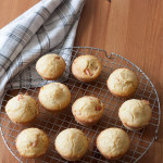 Delicioso muffin salgado fácil e rápido de preparar e super versátil. Perfeito para um lanche ou refeição leve.