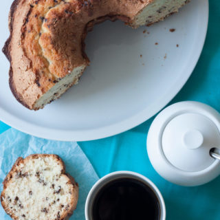 Bolo formigueiro super fofinho e macio perfeito para comer acompanhado de um cafezinho.