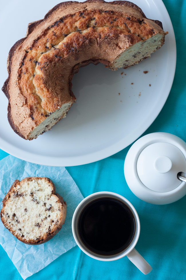 Bolo formigueiro super fofinho e macio perfeito para comer acompanhado de um cafezinho.